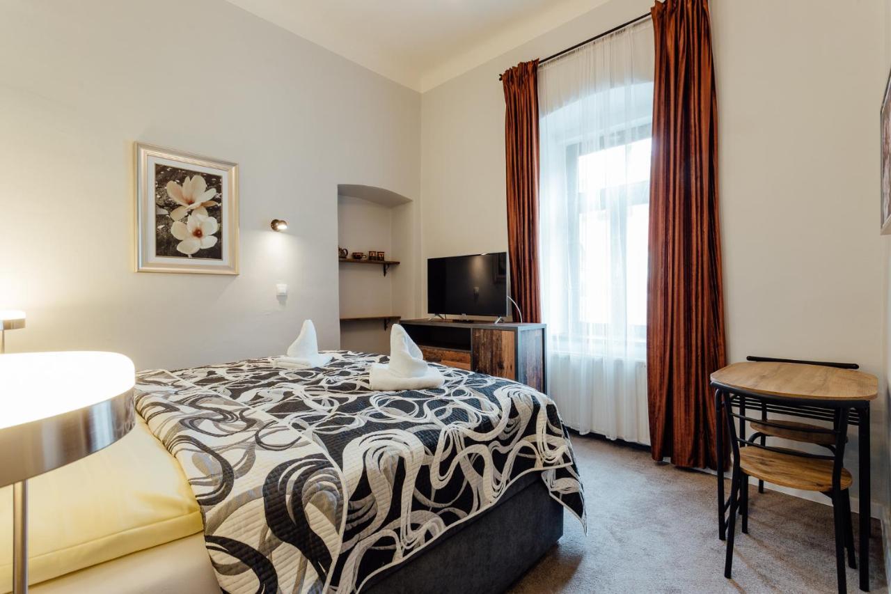 Botanicky Dvor Aparthotel Banská Štiavnica Exteriör bild