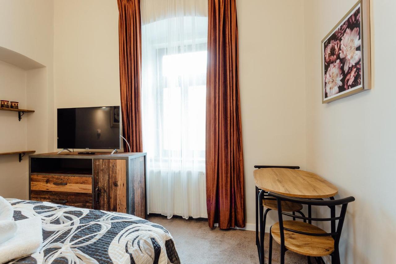 Botanicky Dvor Aparthotel Banská Štiavnica Exteriör bild