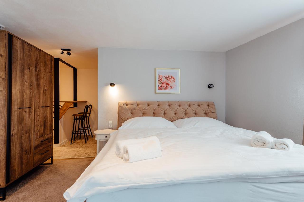 Botanicky Dvor Aparthotel Banská Štiavnica Exteriör bild