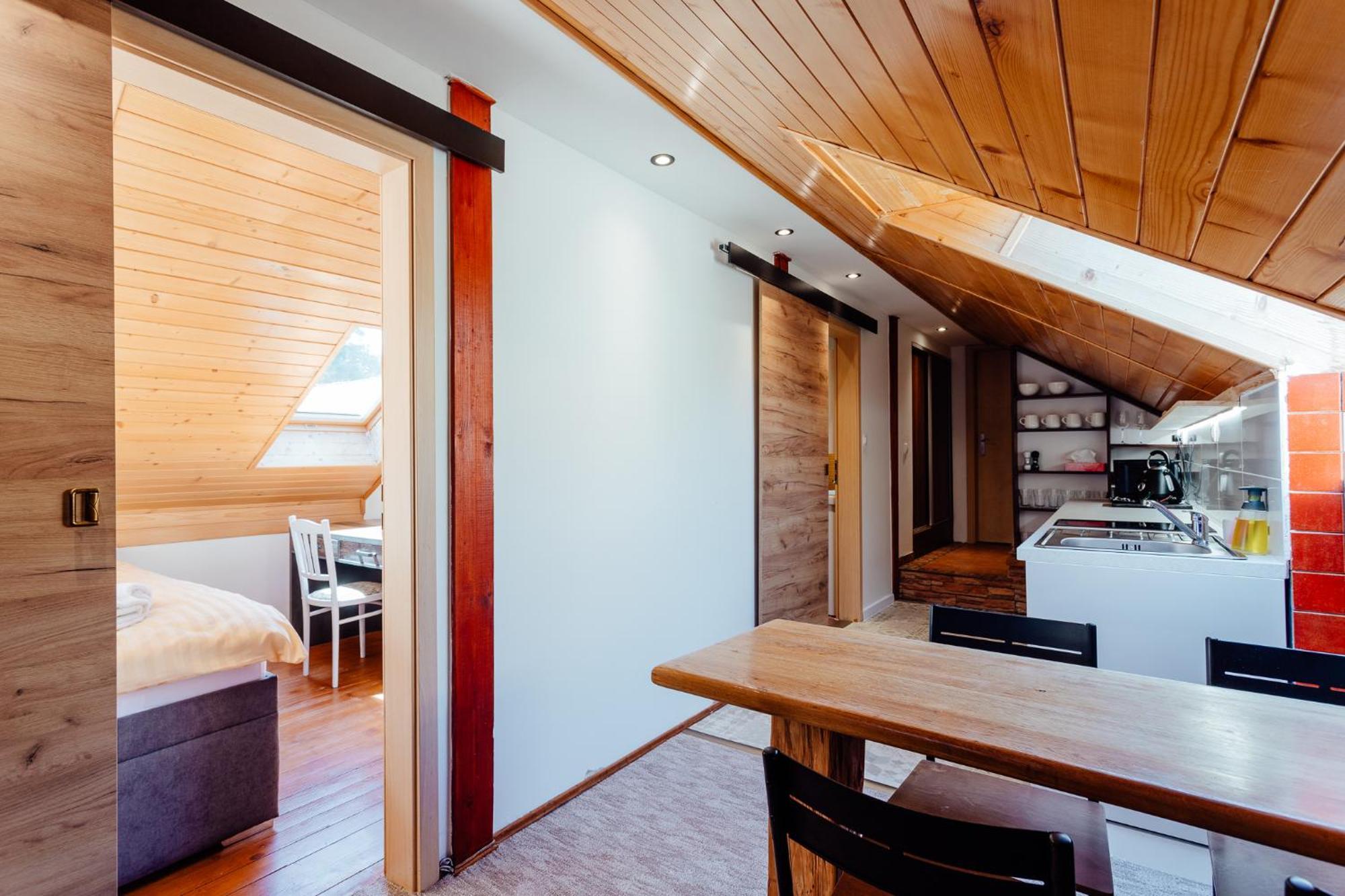 Botanicky Dvor Aparthotel Banská Štiavnica Exteriör bild