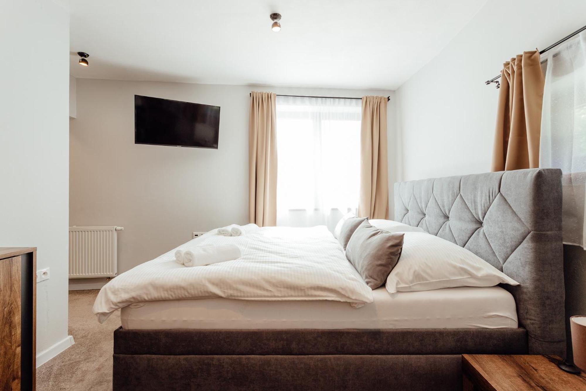 Botanicky Dvor Aparthotel Banská Štiavnica Exteriör bild