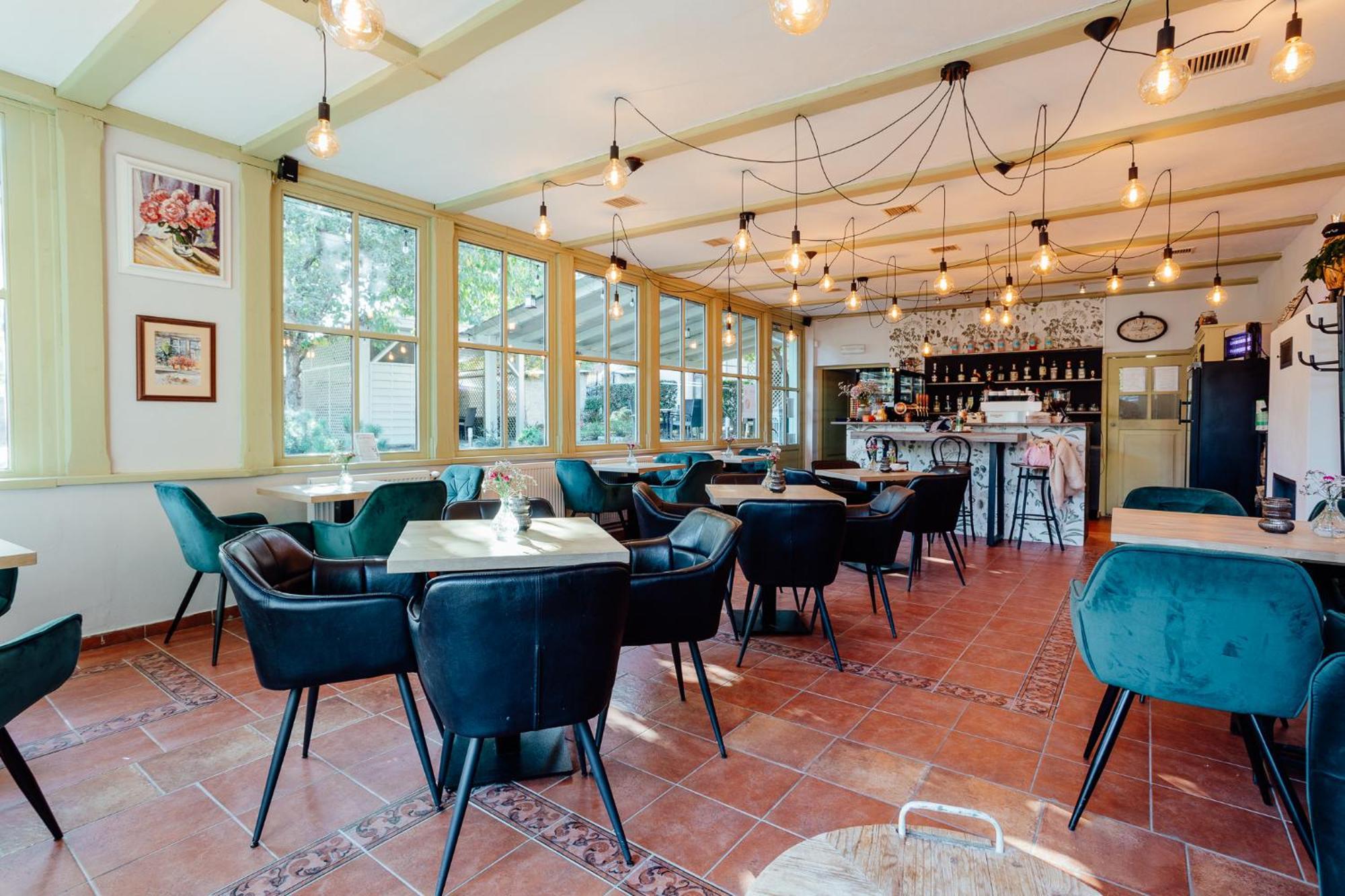 Botanicky Dvor Aparthotel Banská Štiavnica Exteriör bild
